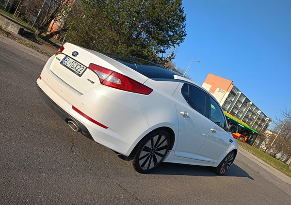 Kia Optima cena 49999 przebieg: 176000, rok produkcji 2013 z Łódź małe 232